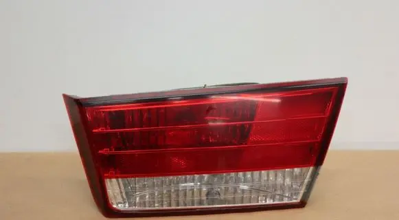 Hyundai Sonata Tailgate rear/tail lights