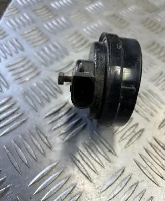 Audi A6 S6 C5 4B Horn signal 4B0951221 TM800