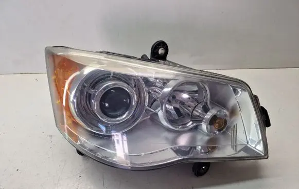Chrysler Grand Voyager V Headlight/headlamp 05113342AD A0008201608 5DV00900000