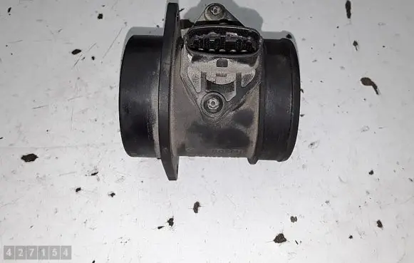 Volvo V70 Mass air flow meter 0280218108