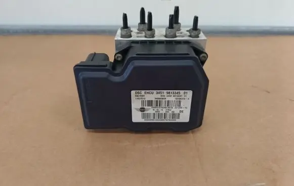 Mini Cooper Countryman R60 ABS Pump 9813345 9813831 9813348