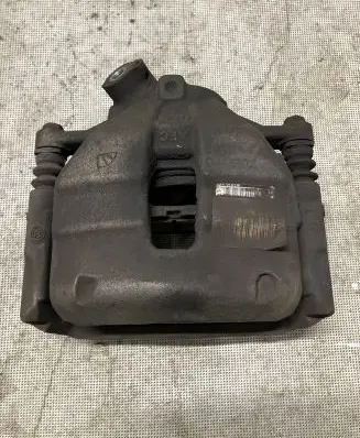 Peugeot 308 Front brake caliper 9672297280
