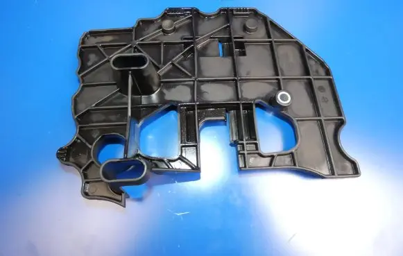 Volvo XC40 Oil breather separator 32208082