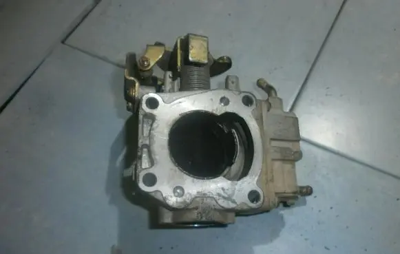 Nissan Primera Throttle valve rtr5061