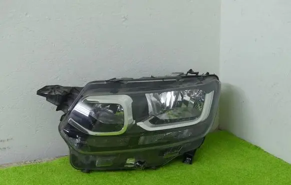 Citroen Berlingo Headlight/headlamp 9816824880