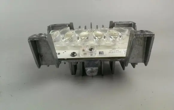 Mercedes-Benz C W204 LED ballast control module 1305715204
