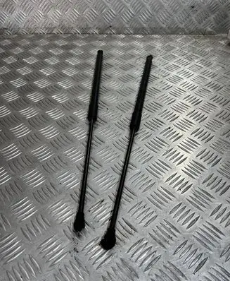 Volkswagen Golf VIII Tailgate strut 5H6827550D