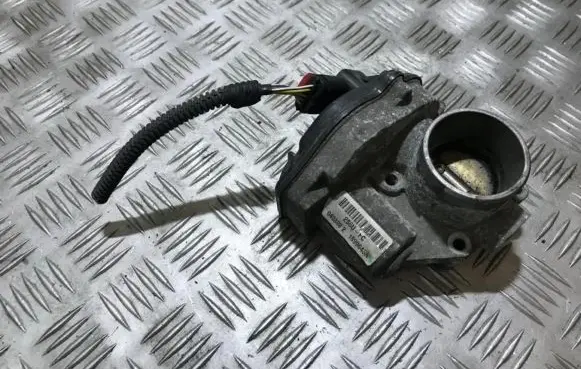 Ford Focus Throttle valve 2s6ufc 2s6u-fc