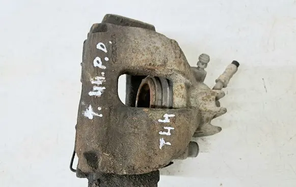 Volvo V70 Front brake caliper