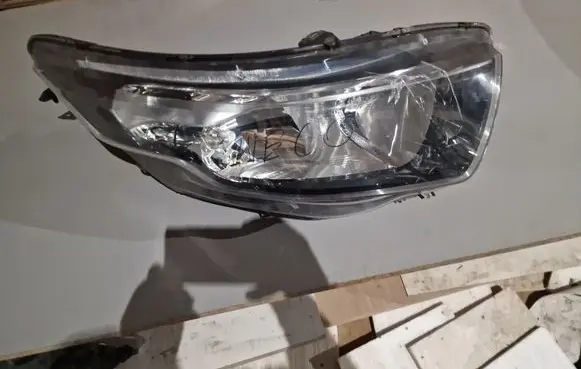 Iveco Daily 6th gen Headlight/headlamp 5801473749