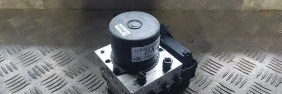 Hyundai i40 ABS Pump BE6003I502 589203Z910