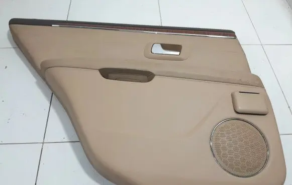 Cadillac SRX Rear door card panel trim NOCODE