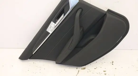 BMW 5 G30 G31 G38 Coupe rear side trim panel 5A27D87MWGK 5A27D87