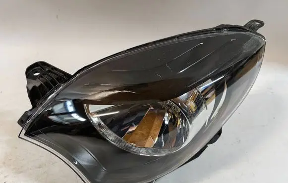 Renault Twingo II Headlight/headlamp 260608996R