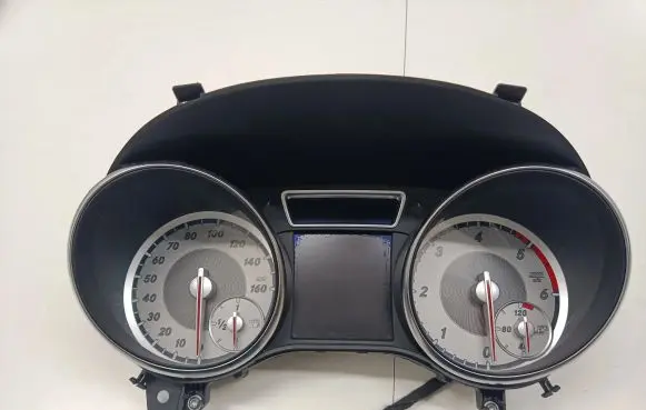 Mercedes-Benz CLA C117 X117 W117 Speedometer (instrument cluster) A1179008200 0263697041 A1179013100