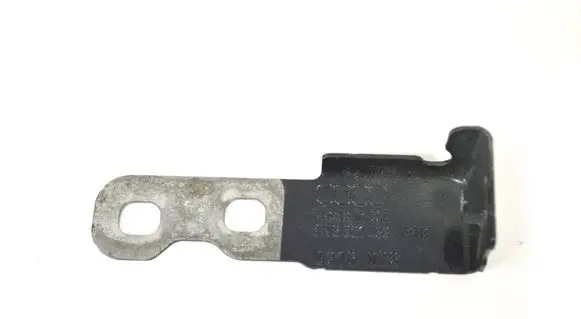 Peugeot 308 Fender mounting bracket 8W6821433