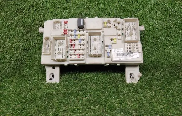 Ford C-MAX I Power management control unit 7M5T14A073DD