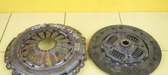 Opel Corsa E Clutch set kit 9223223 B13DTE SPRZEGLO