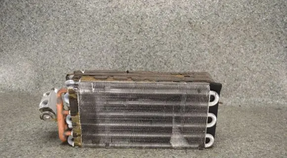BMW 3 E30 Air conditioning (A/C) radiator (interior) 2465 7032101509 7422914002