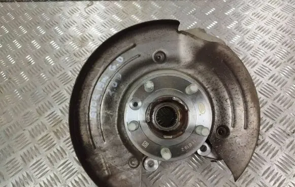 Land Rover Evoque II Rear wheel hub 26L84L