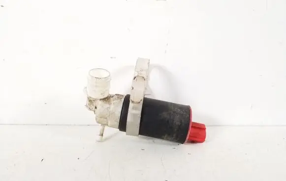 Toyota Avensis T220 Windscreen/windshield washer pump 85280-05030