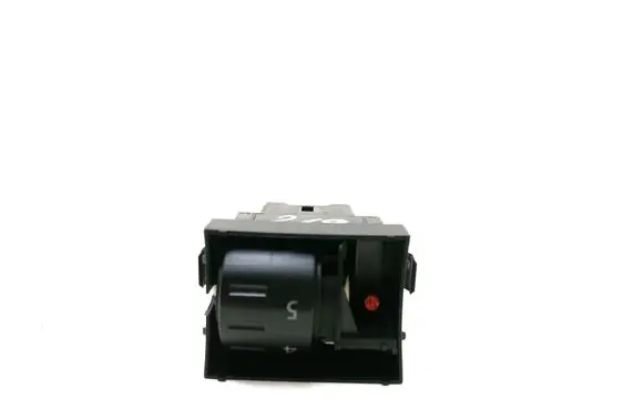 Volkswagen Touareg I Seat heating switch 7L6963570C 7L6963564A 7L6963564B