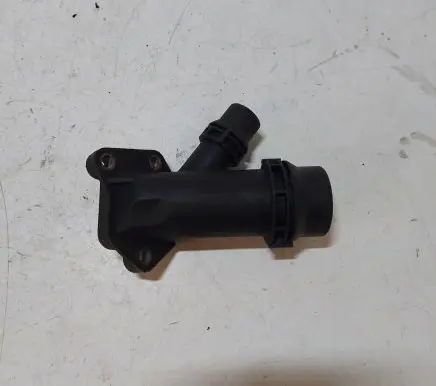BMW 5 E60 E61 Engine coolant pipe/hose 1112247744