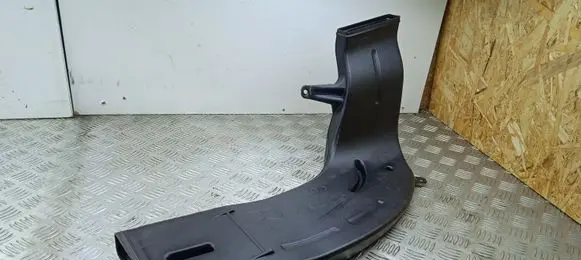 BMW X6 F16 Cabin air duct channel 7148530