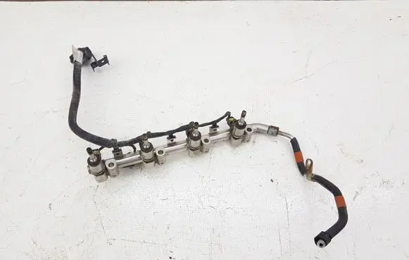 Hyundai Tucson TL Fuel injectors set 353502E530 NA1H309B0526