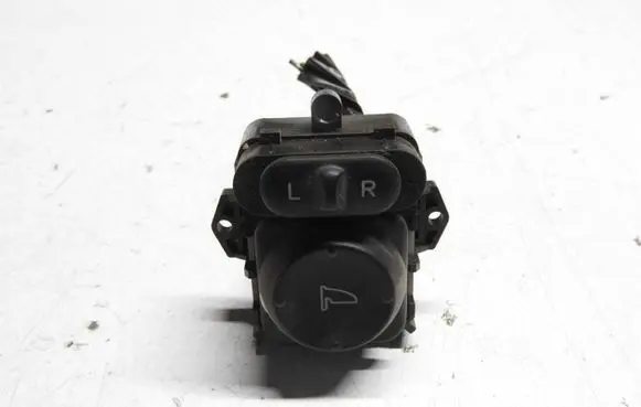 Honda Civic Wing mirror switch SMG-E010 NH167L1137T