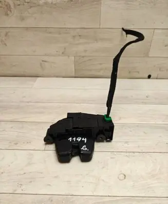 Citroen C4 I Picasso Tailgate/trunk/boot lock/catch/latch 9660403980