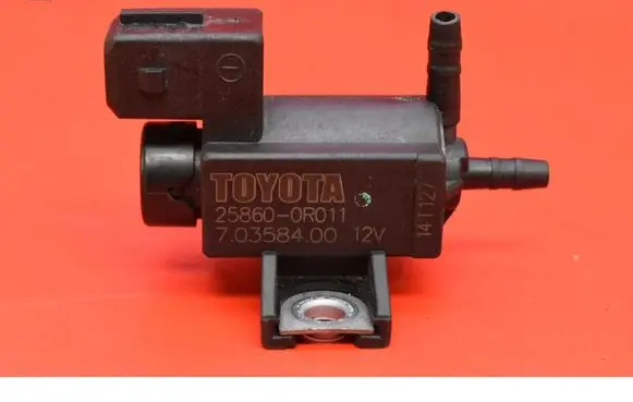 Toyota Verso-S Vacuum valve 258600R011