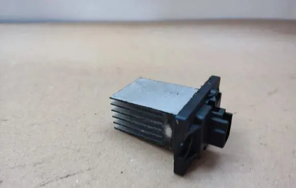 Hyundai Sonata Heater blower motor/fan resistor