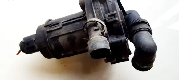 Audi A4 S4 B5 8D Secondary air pump 078906601D 72185112