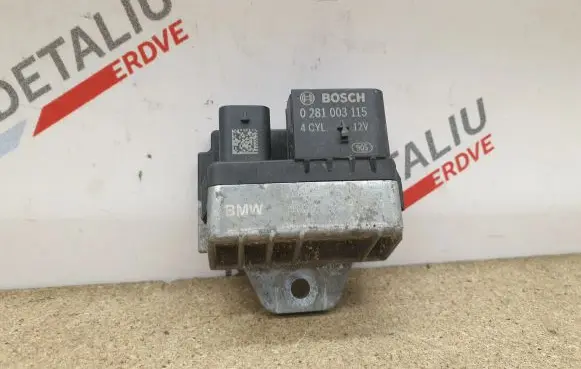 BMW 2 F46 Glow plug pre-heat relay 8514120 0281003115