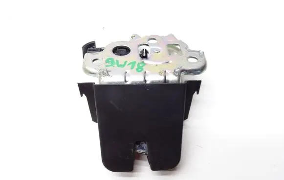 Tailgate/trunk/boot lock/catch/latch