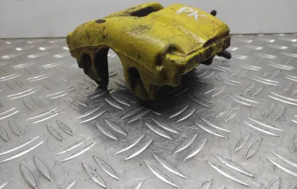 Skoda Superb B6 (3T) Front brake caliper