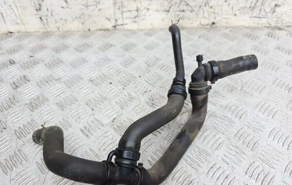 Renault Captur Engine coolant pipe/hose 924109995R