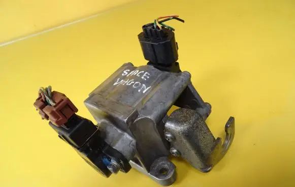 Mitsubishi Space Wagon Cruise control unit/module 
