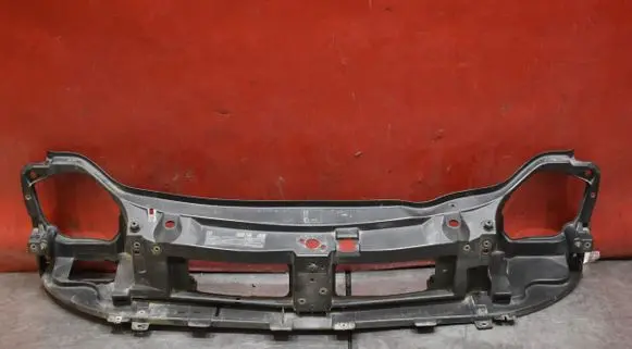 Nissan Primastar Front bodywork piece 