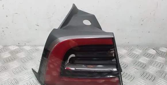 Rear/tail lights