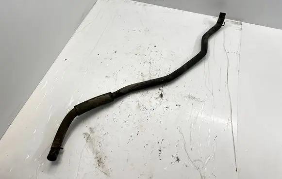 Toyota RAV 4 (XA30) Engine coolant pipe/hose 