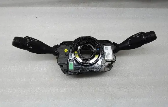 Volvo V60 Gear shift switch/knob 32350381 AJ2AAEEAASA