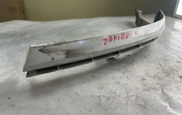 Under headlight/headlamp trim