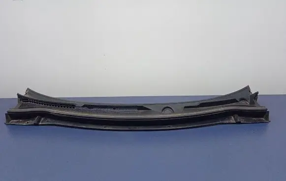 Mitsubishi Outlander Wiper trim 7405A476