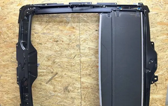 BMW 6 F06 Gran coupe Sunroof frame 7271622