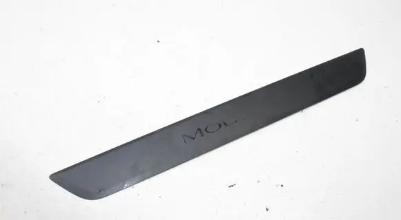 Tesla Model Y Front sill trim cover 149430100B