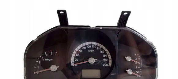 KIA Sportage Speedometer (instrument cluster) 940031F271