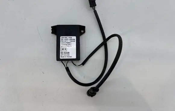 Citroen C3 LED ballast control module 2PT010458