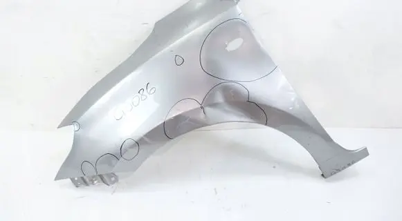 Suzuki Swift III Other engine bay part